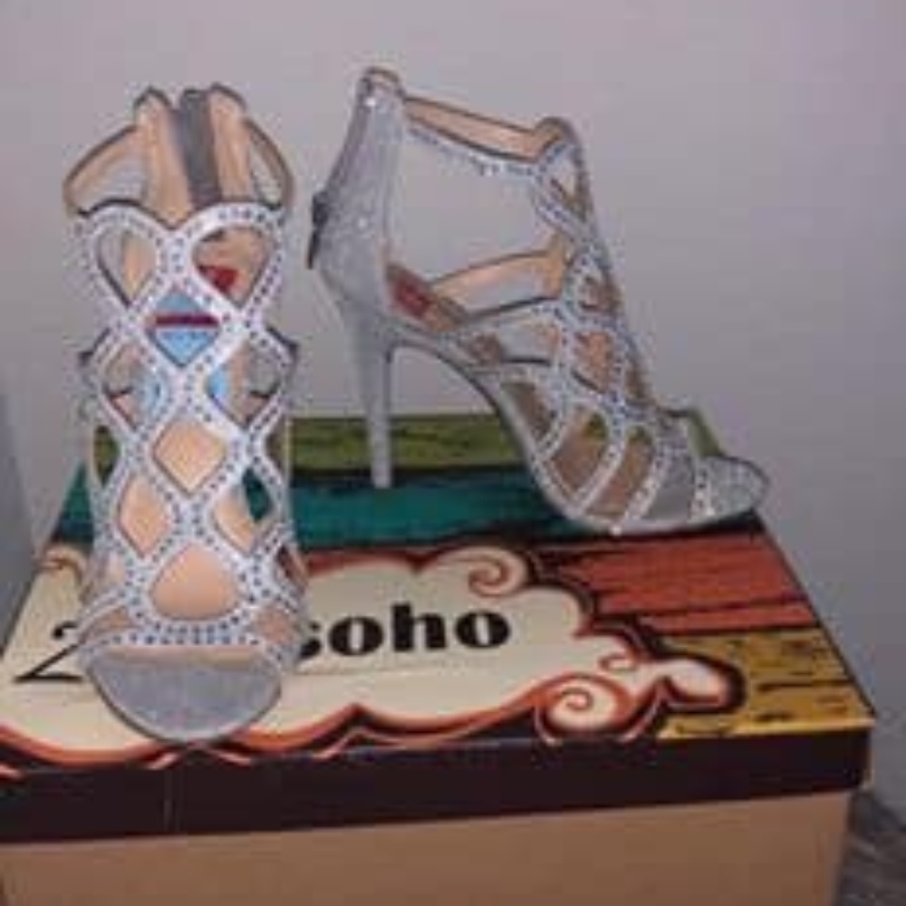 Size 6 heels